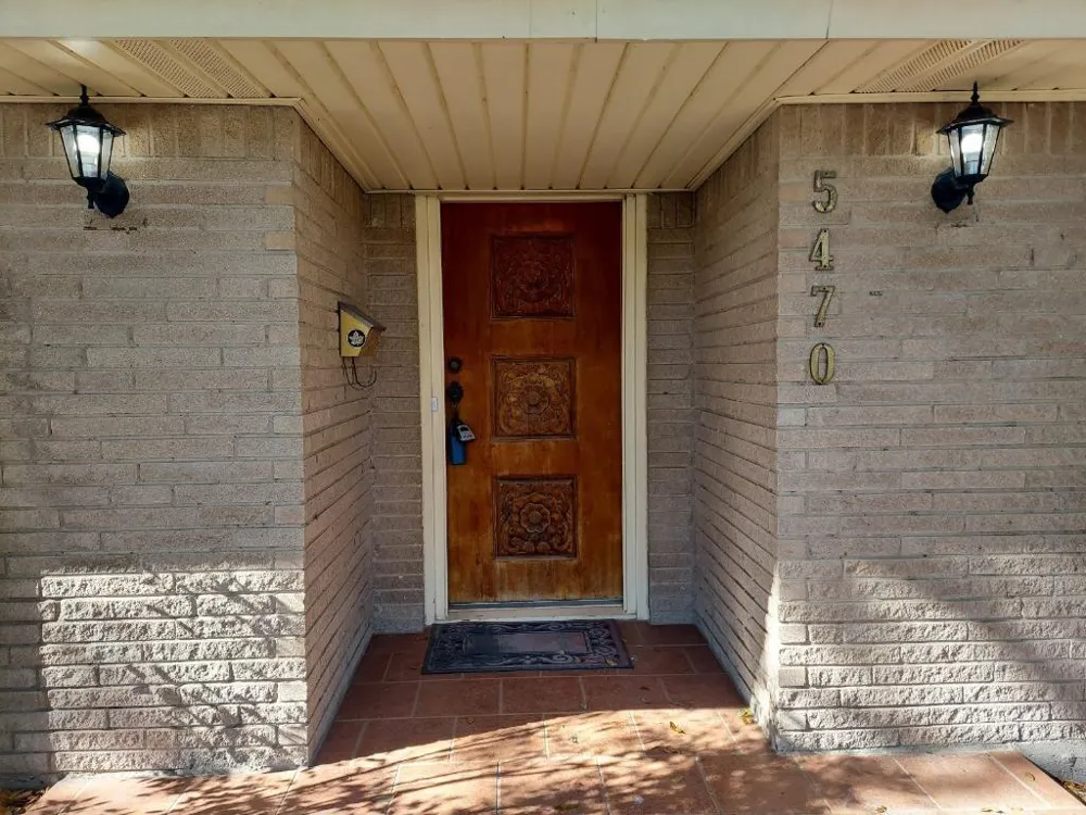 5470 Carew Street Houston, TX 77096