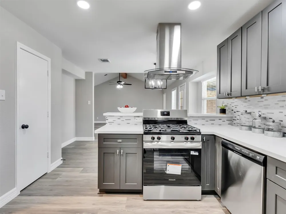 1414 Louisiana Avenue Deer Park, TX 77536