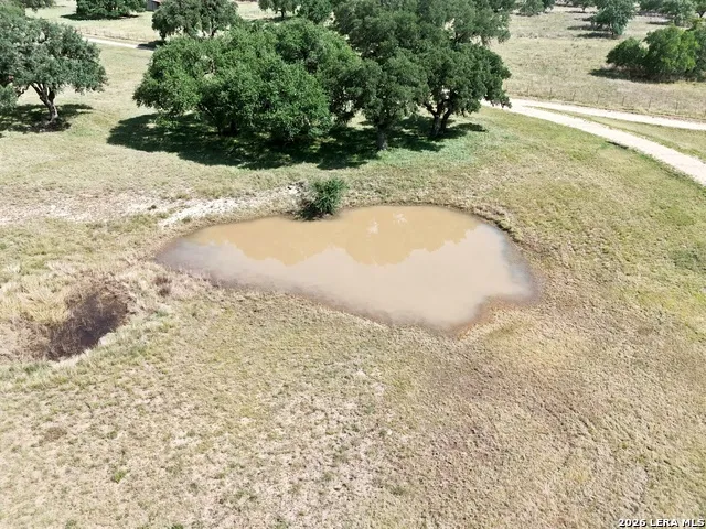 1282 Kendalia Rd Blanco, TX 78606