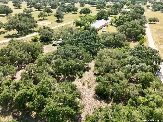 1282 Kendalia Rd Blanco, TX 78606