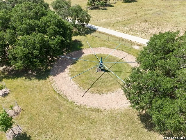 1282 Kendalia Rd Blanco, TX 78606