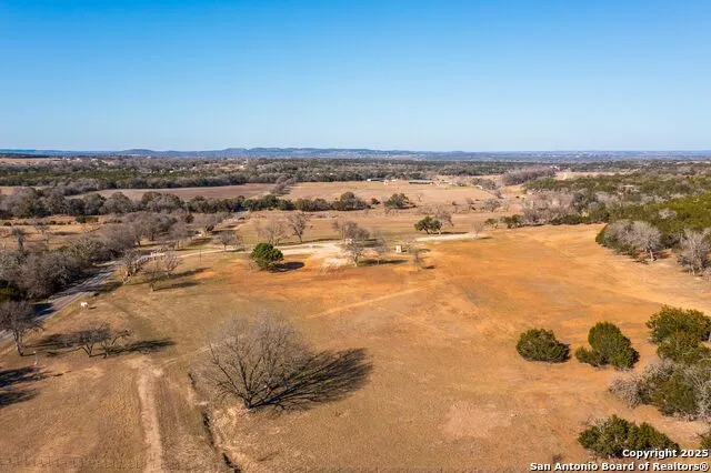 327 Waring Welfare Road Boerne, TX 78006