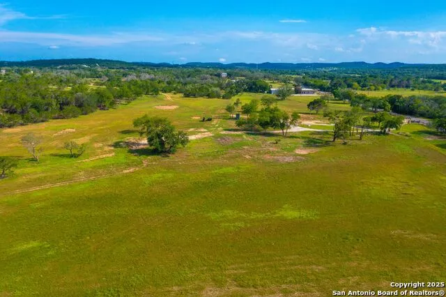 327 Waring Welfare Road Boerne, TX 78006