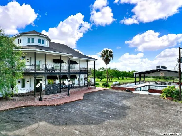 130 Pr 556 Hondo, TX 78861