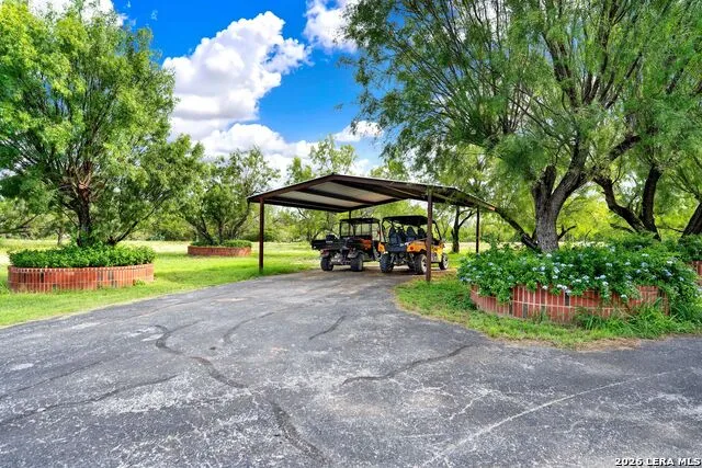 130 Pr 556 Hondo, TX 78861