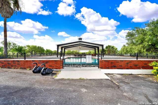 130 Pr 556 Hondo, TX 78861
