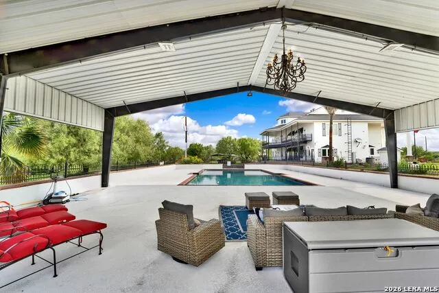 130 Pr 556 Hondo, TX 78861