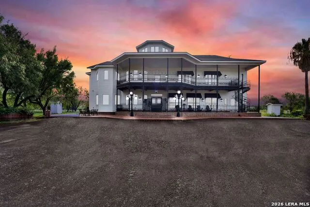 130 Pr 556 Hondo, TX 78861