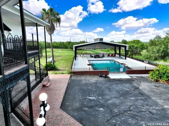 130 Pr 556 Hondo, TX 78861