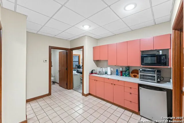 4514 Billy Sames Dr Adkins, TX 78101