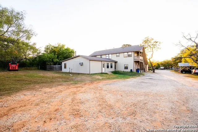 4514 Billy Sames Dr Adkins, TX 78101