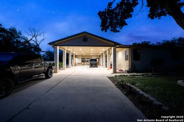 4514 Billy Sames Dr Adkins, TX 78101
