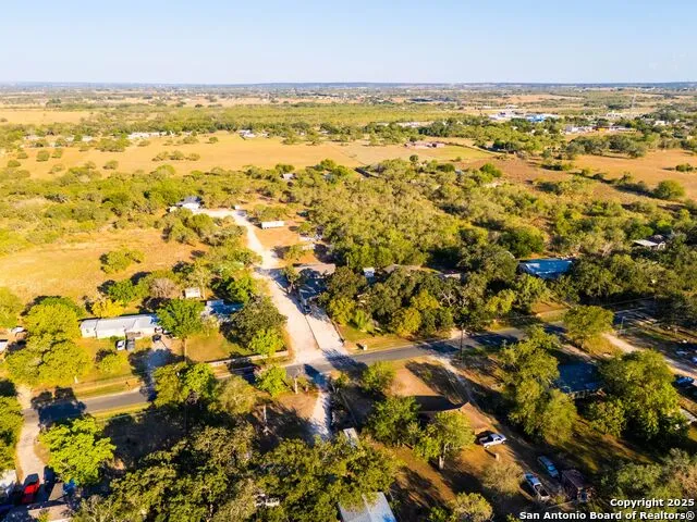 4514 Billy Sames Dr Adkins, TX 78101