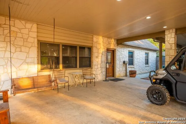 4514 Billy Sames Dr Adkins, TX 78101