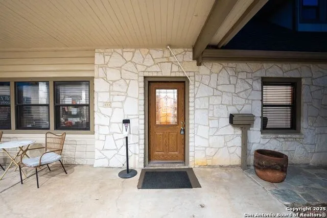 4514 Billy Sames Dr Adkins, TX 78101