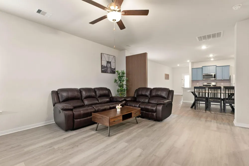 11419 Prairie Walk Drive Houston, TX 77048
