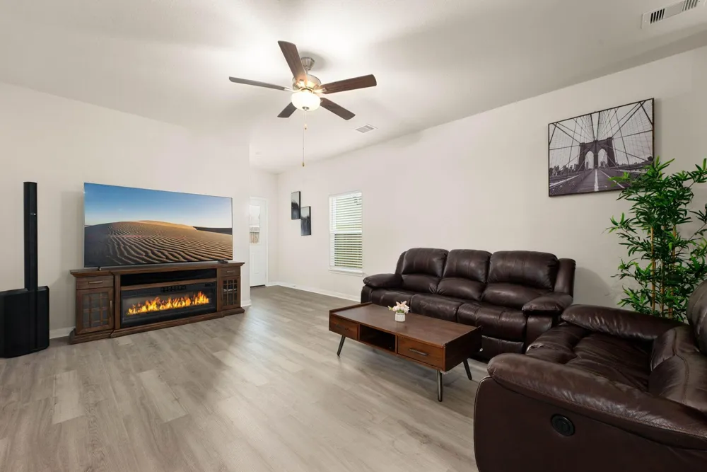 11419 Prairie Walk Drive Houston, TX 77048