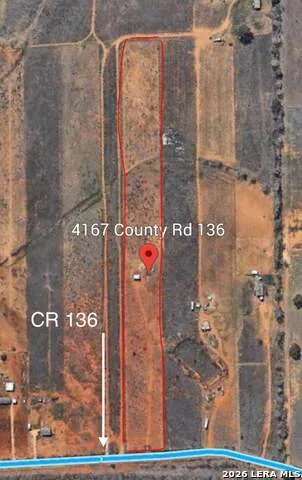 4167 County Road 136 Floresville, TX 78114