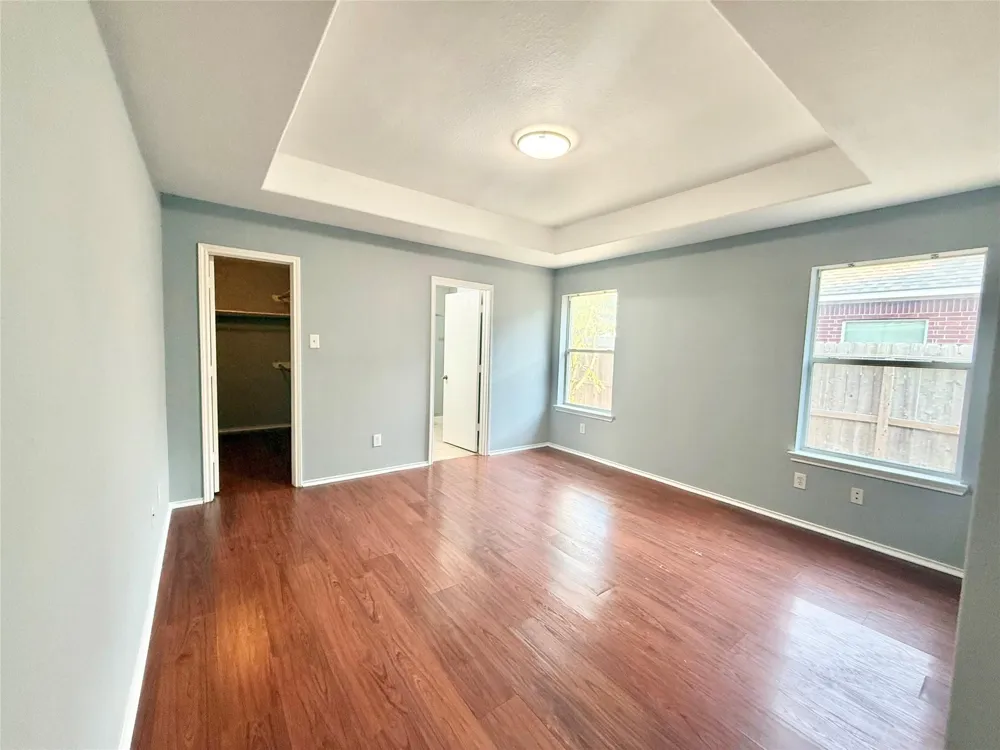 4007 E Teal Estates Circle Fresno, TX 77545