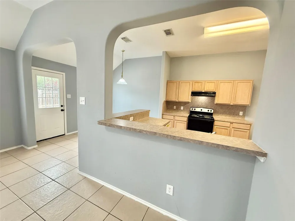 4007 E Teal Estates Circle Fresno, TX 77545