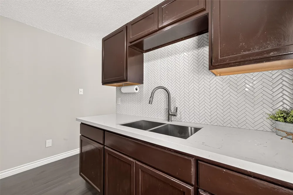 6306 Glenhagen Drive Houston, TX 77084