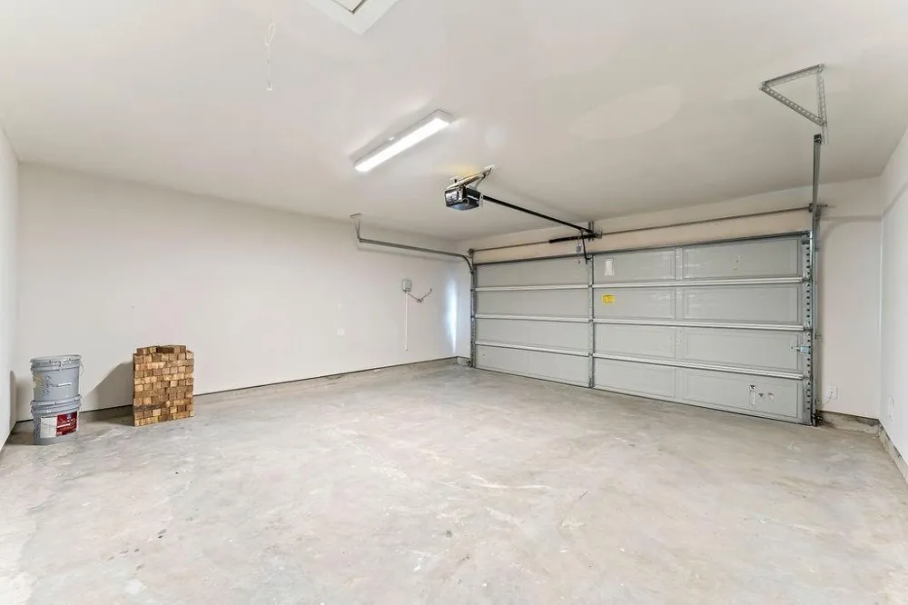 9903 Silverling Court Conroe, TX 77385