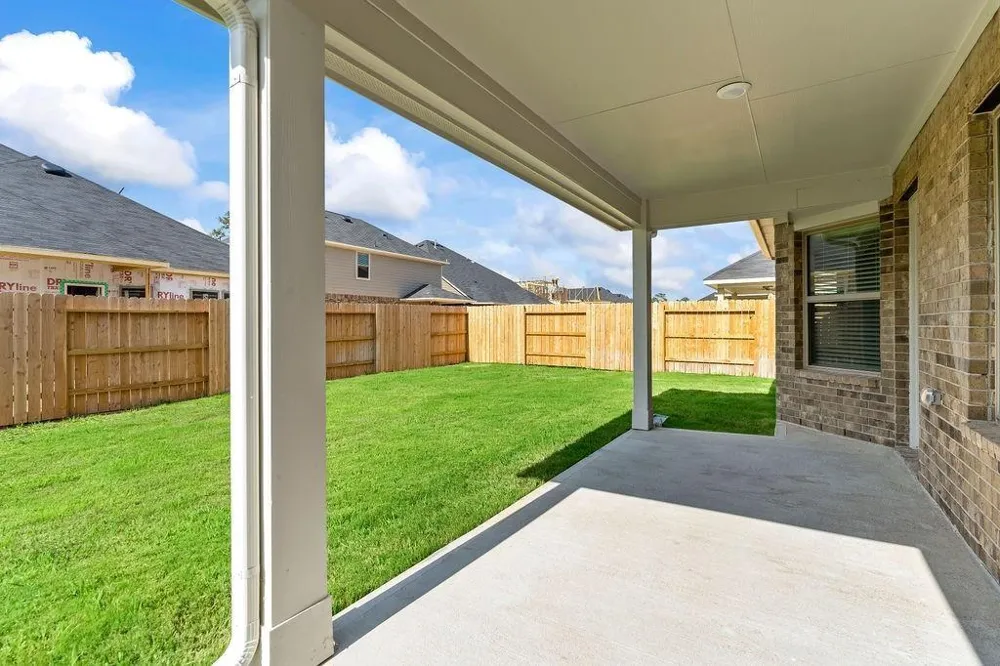 9903 Silverling Court Conroe, TX 77385