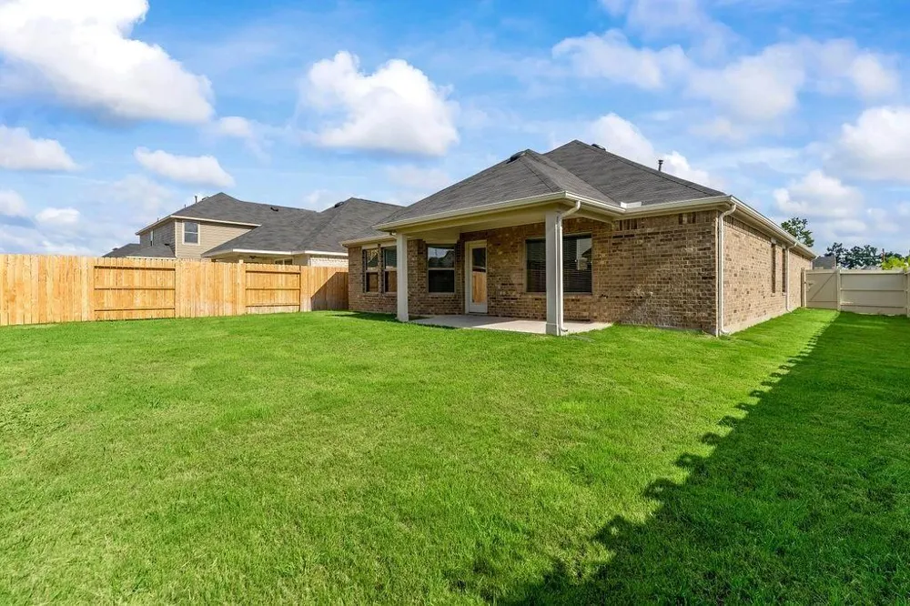 9903 Silverling Court Conroe, TX 77385