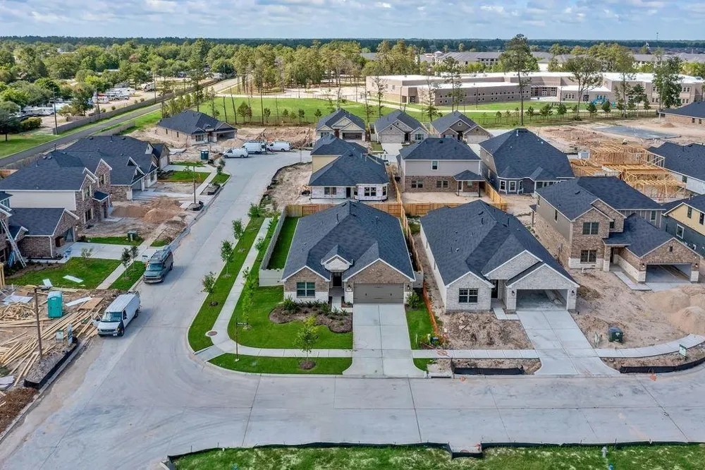 9903 Silverling Court Conroe, TX 77385