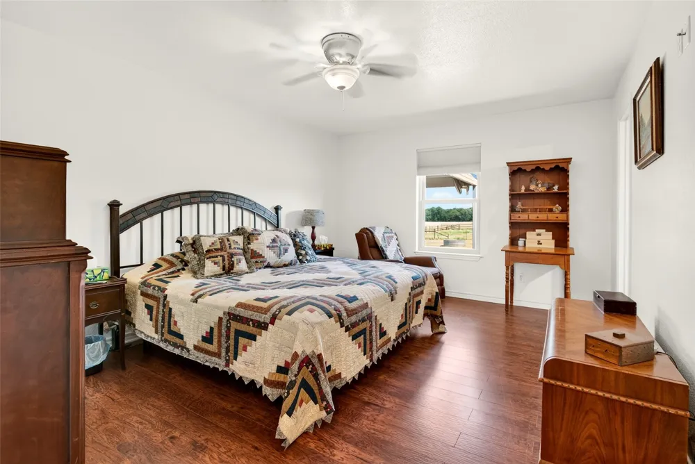 11121 E HWY 84 Gatesville, TX 76528