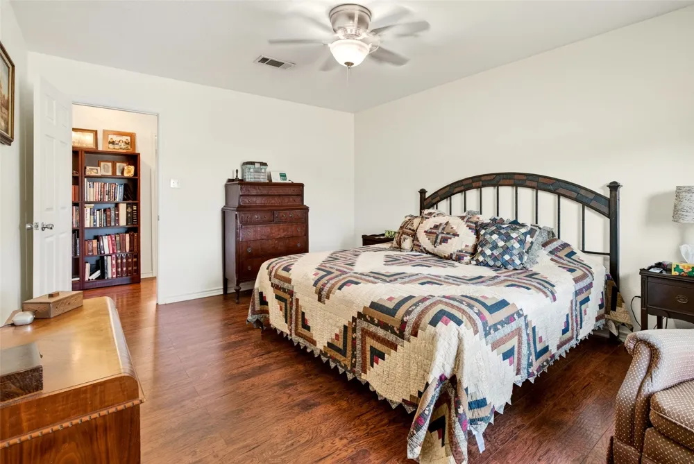11121 E HWY 84 Gatesville, TX 76528