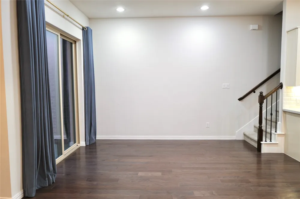 17728 Coralberry Drive Dallas, TX 75252