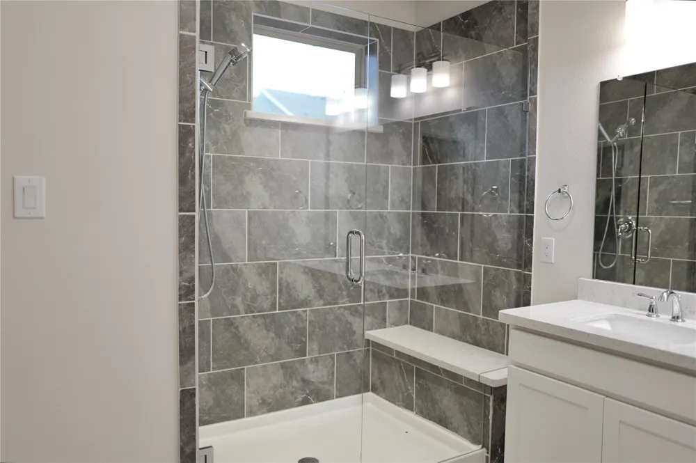 17728 Coralberry Drive Dallas, TX 75252