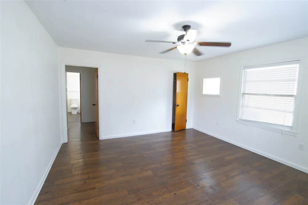 101 Easy Street Valley Mills, TX 76689