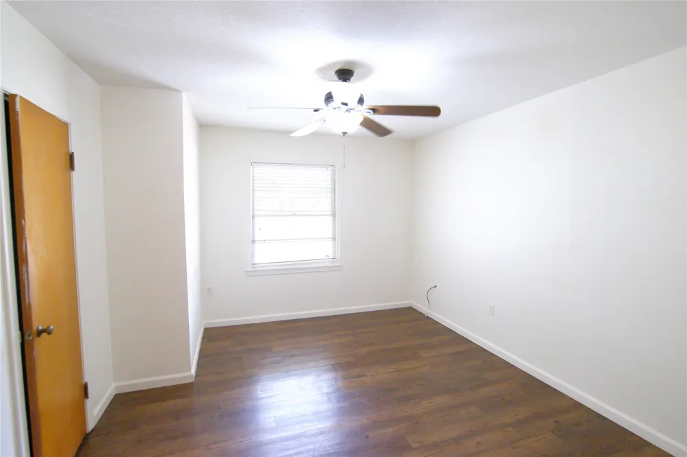 101 Easy Street Valley Mills, TX 76689