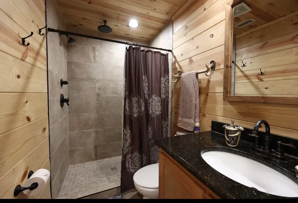 83 Rock Hill Circle Broken Bow, OK 76180