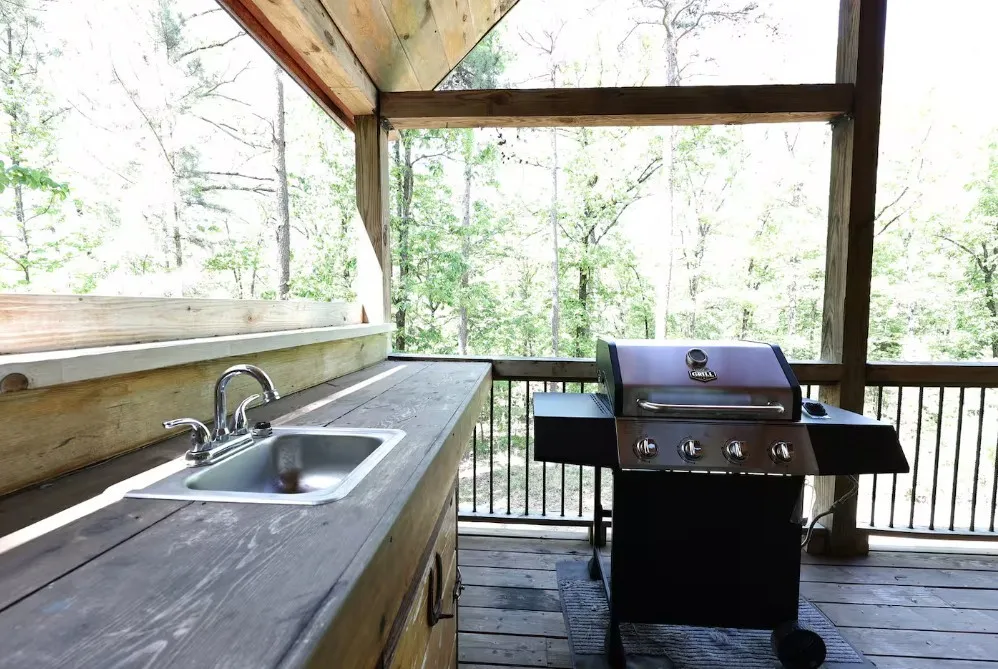 83 Rock Hill Circle Broken Bow, OK 76180
