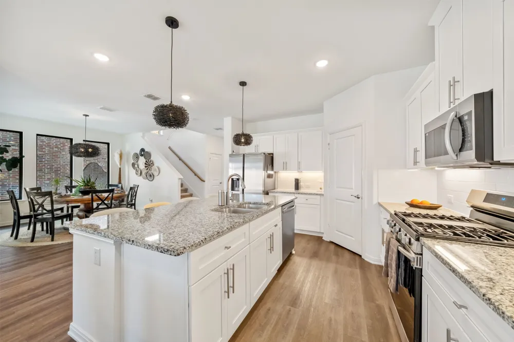 1908 Temple Hill Van Alstyne, TX 75495