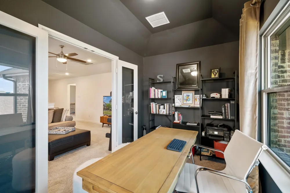 1908 Temple Hill Van Alstyne, TX 75495