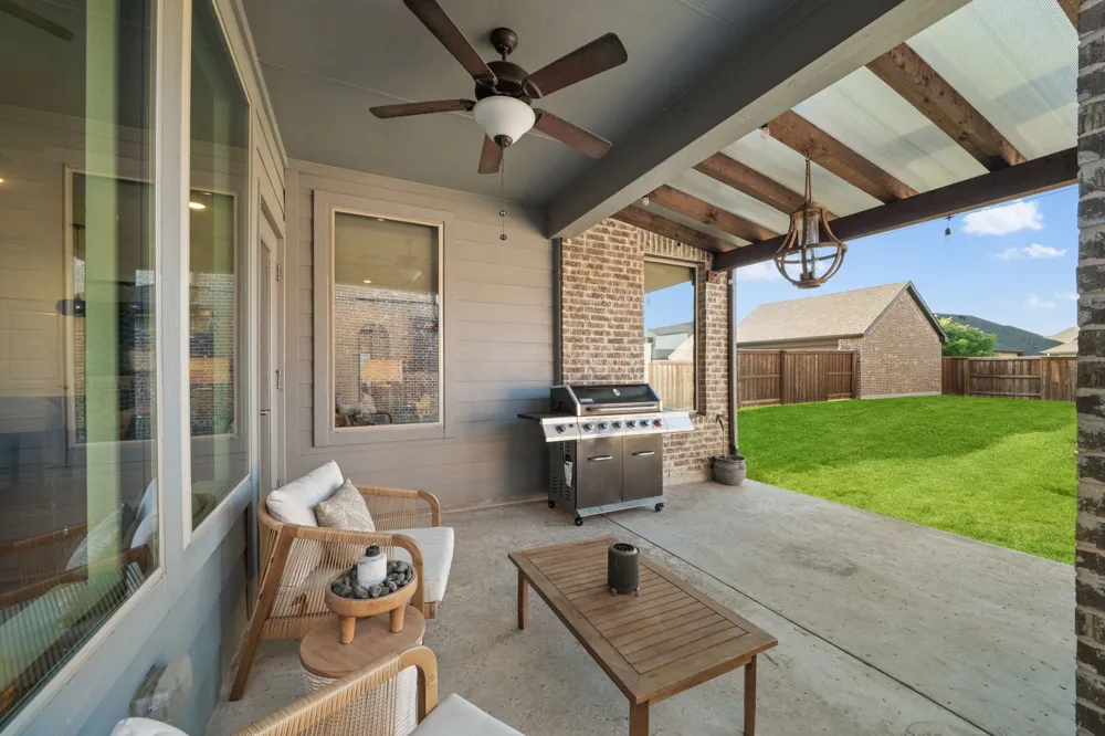 1908 Temple Hill Van Alstyne, TX 75495