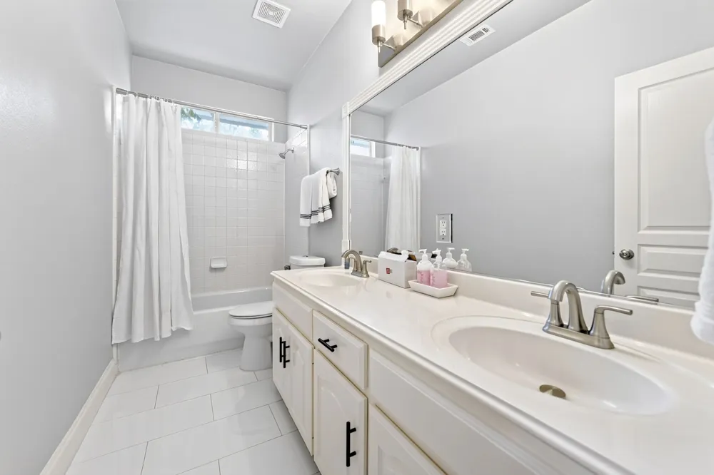 4224 Arbor Creek Drive Carrollton, TX 75010