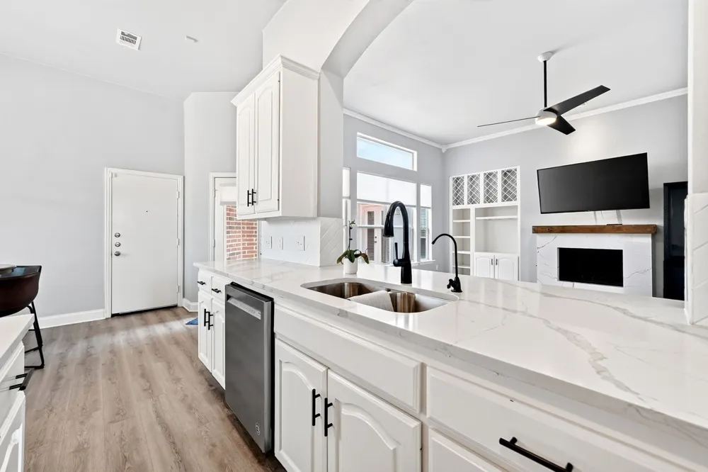 4224 Arbor Creek Drive Carrollton, TX 75010