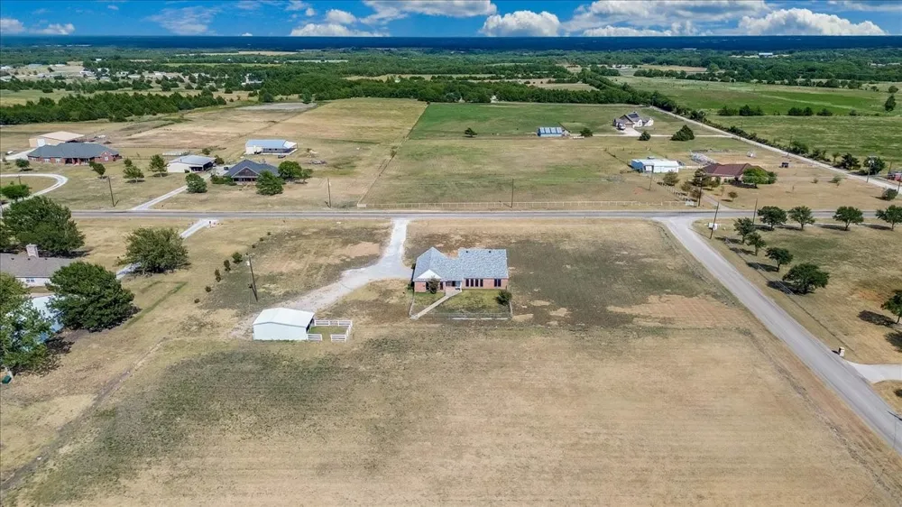 1281 FM 151 Trenton, TX 75490