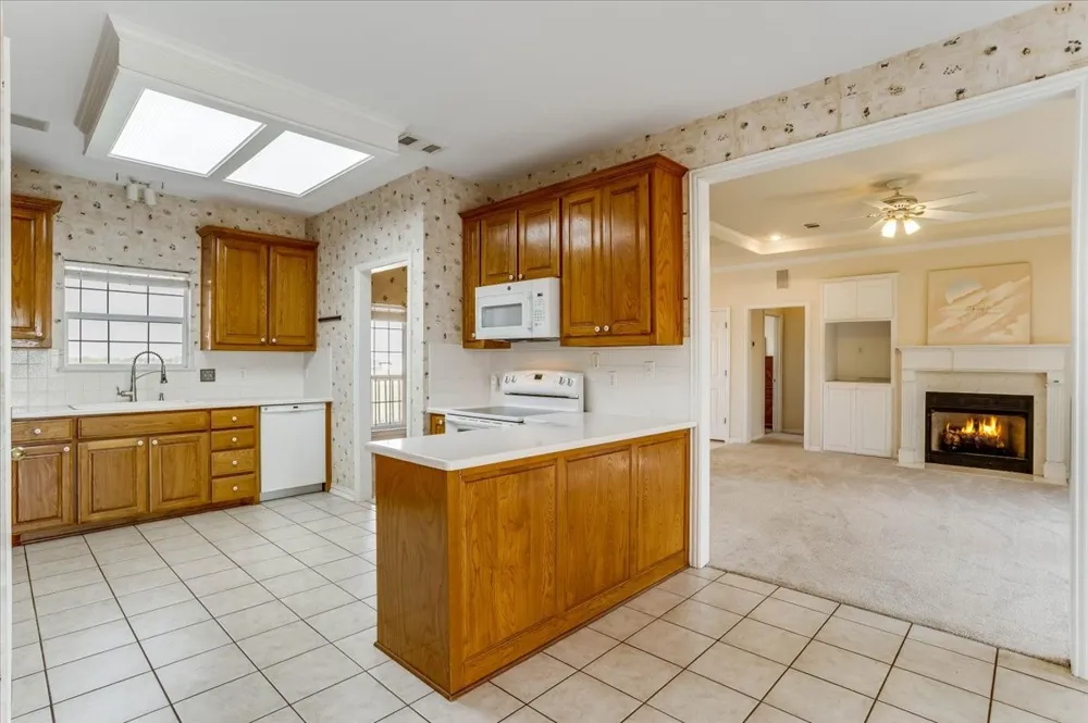 1281 FM 151 Trenton, TX 75490