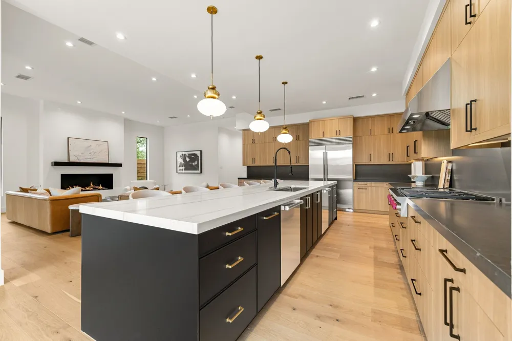 3333 Arawak Place Farmers Branch, TX 75234