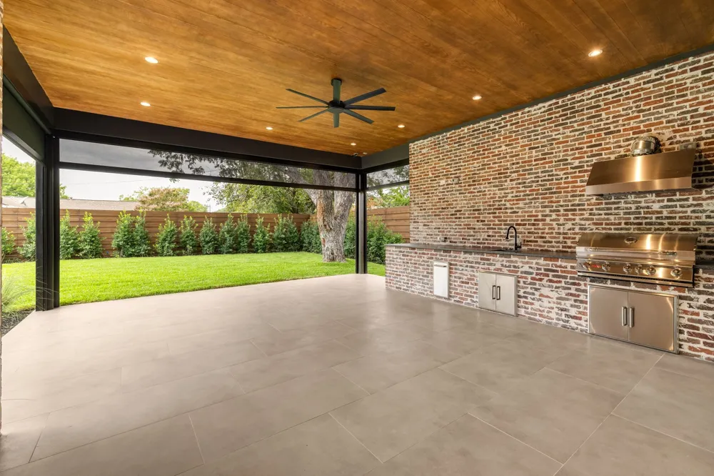 3333 Arawak Place Farmers Branch, TX 75234