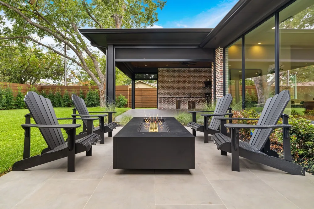 3333 Arawak Place Farmers Branch, TX 75234