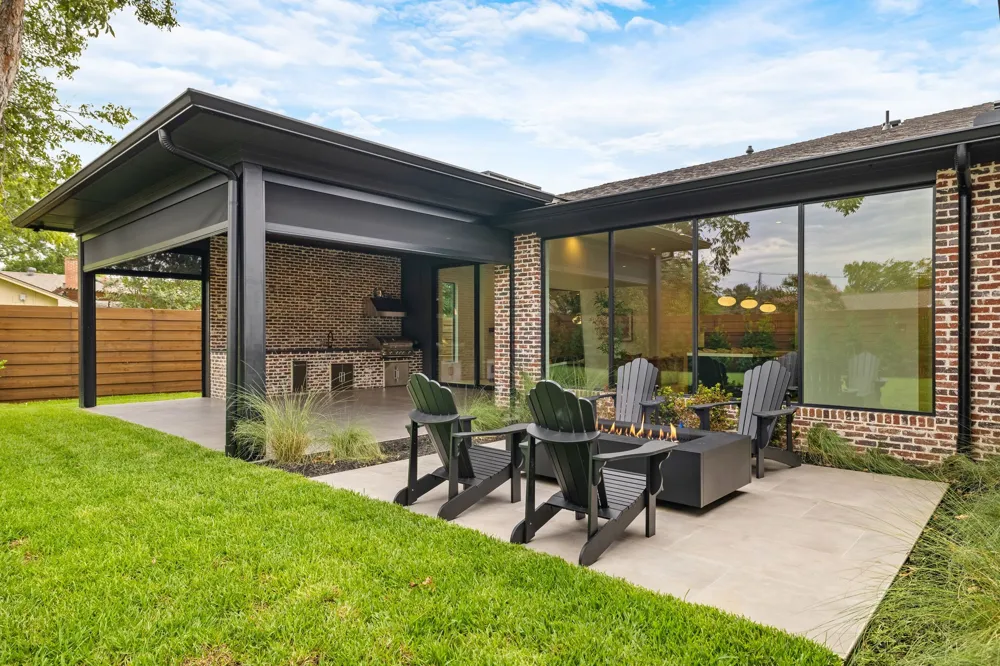 3333 Arawak Place Farmers Branch, TX 75234
