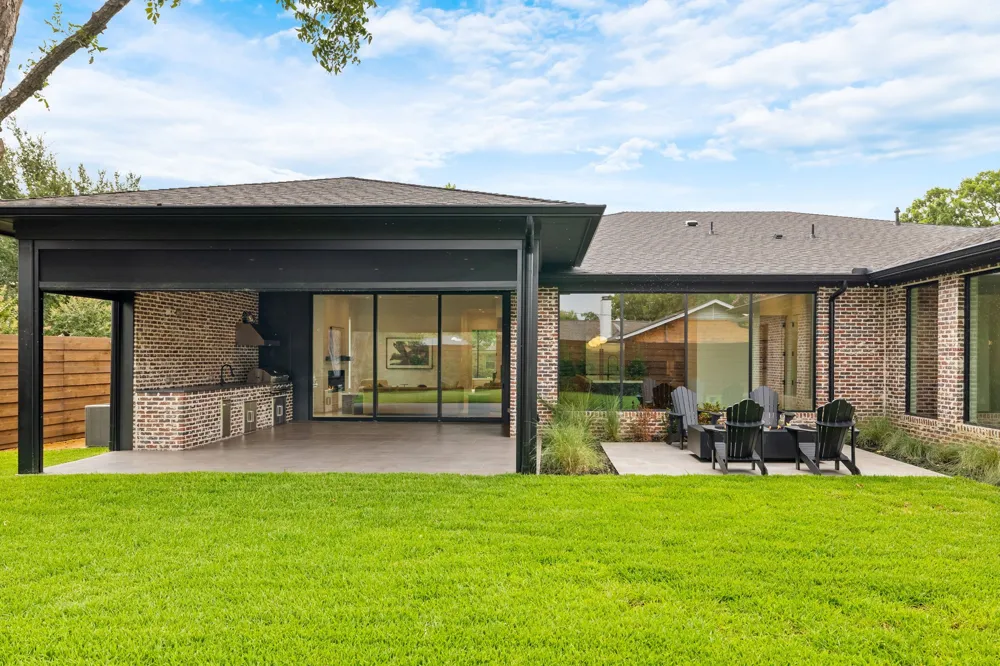 3333 Arawak Place Farmers Branch, TX 75234