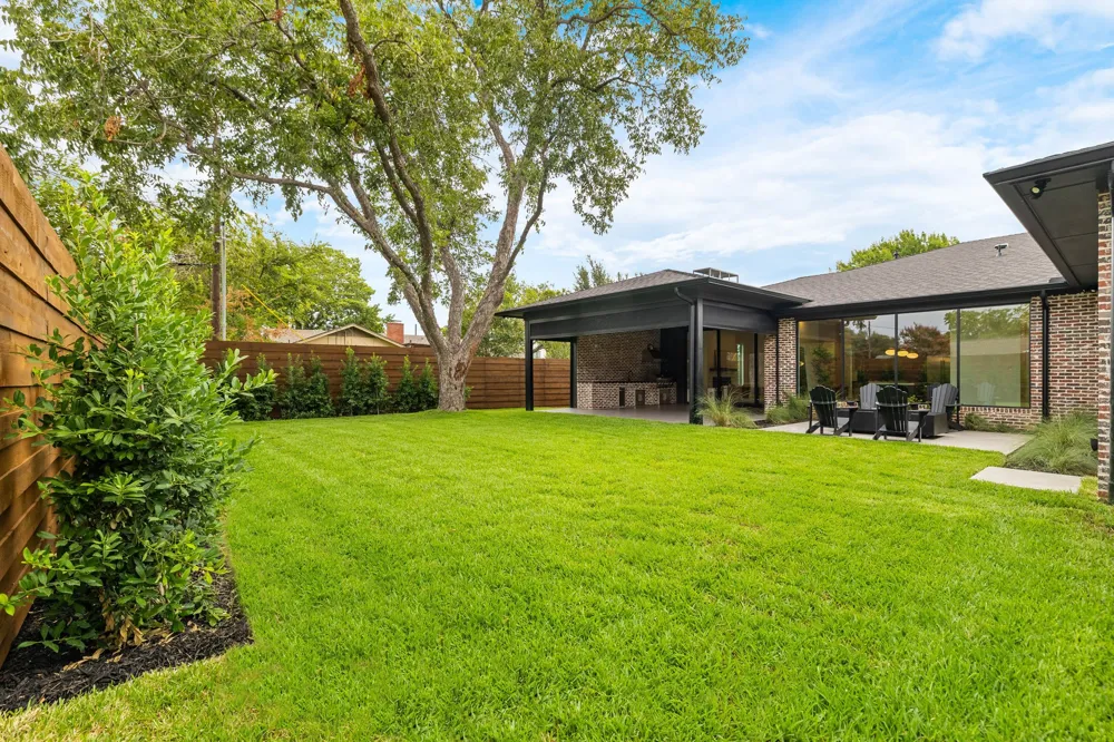 3333 Arawak Place Farmers Branch, TX 75234